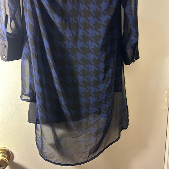 Sheer houndstooth with slip dress underneath - Picture 6 of 6